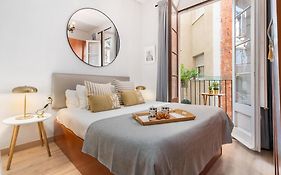 Fridays Flats Whisper-Quiet Near Sagrada'S Heart